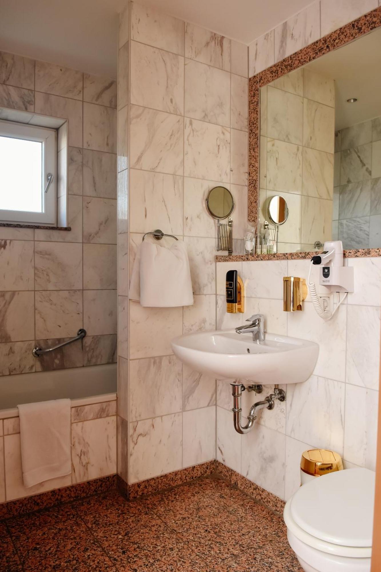 Hotel Residenz Babenhausen Dış mekan fotoğraf